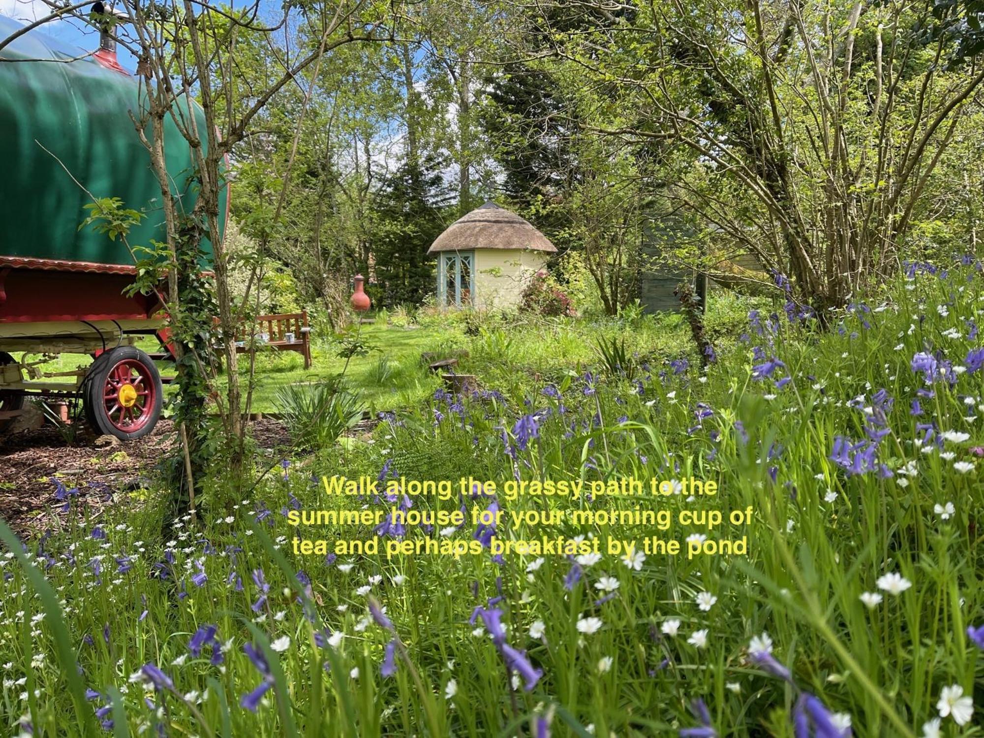 リングウッド Fernwood Bed & Breakfast エクステリア 写真